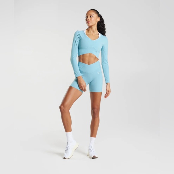 Gymshark Crossover Long Sleeve Shorts Powder Blue Workout Set - Picture 5 of 11